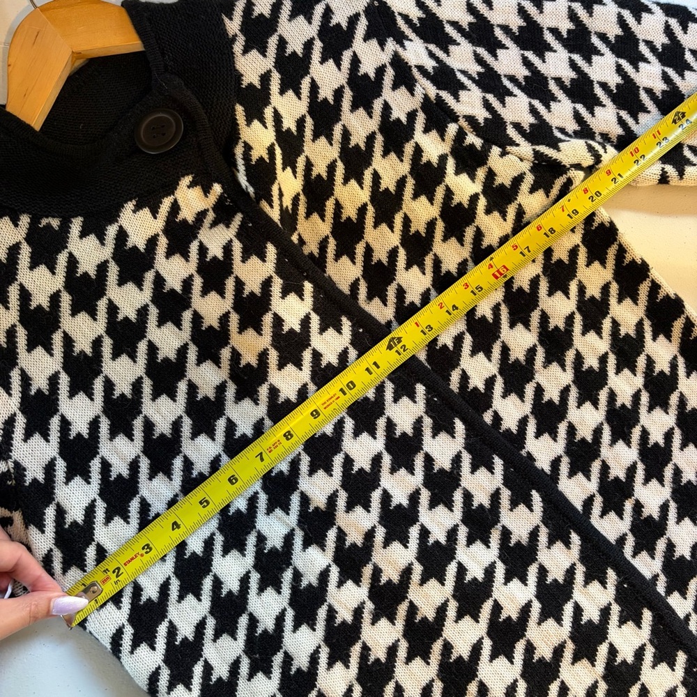 Vintage 90s Black White Houndstooth Knit Cardigan Sweater Cardigan Size Medium - Picture 11 of 11